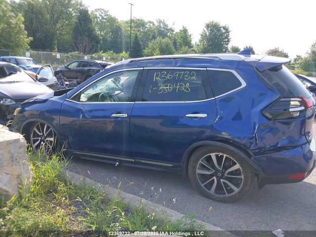 JN8AT2MVXJW350428 Nissan 2018