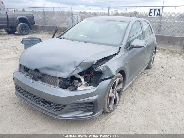 3VW5T7AU8LM011267 Volkswagen Golf GTI