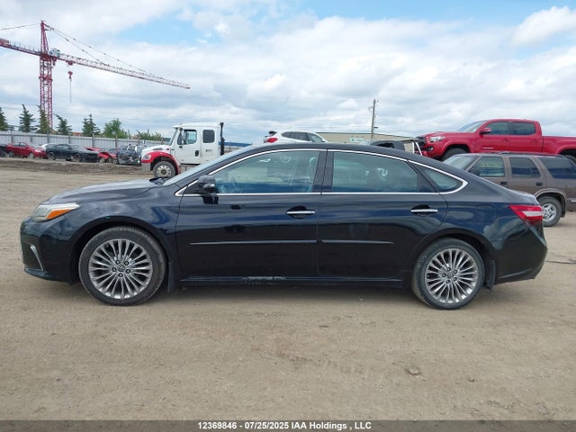 12369846 :رقم المزاد ، 4T1BK1EB7GU218079 vin ، 2016 Toyota Avalon Limited/touring مزاد بيع