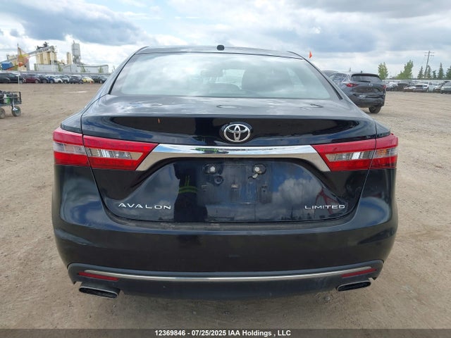 12369846 :رقم المزاد ، 4T1BK1EB7GU218079 vin ، 2016 Toyota Avalon Limited/touring مزاد بيع