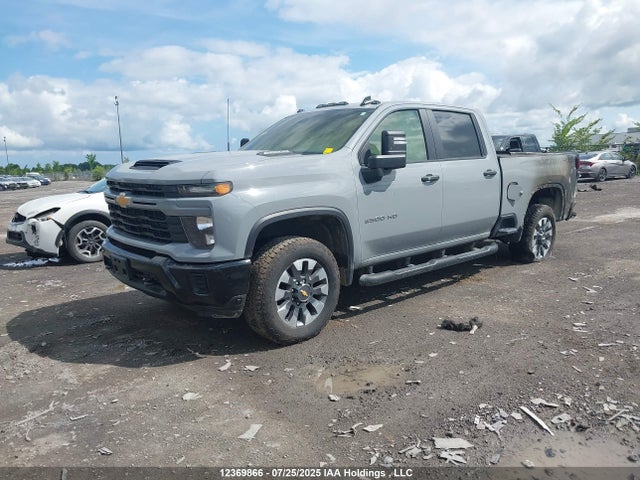 2GC4YMEY7R1155825 Chevrolet l5p