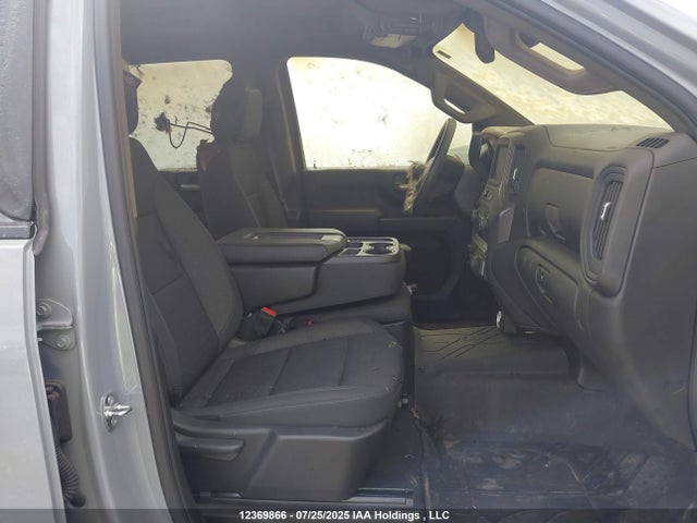 2GC4YMEY7R1155825 Chevrolet l5p