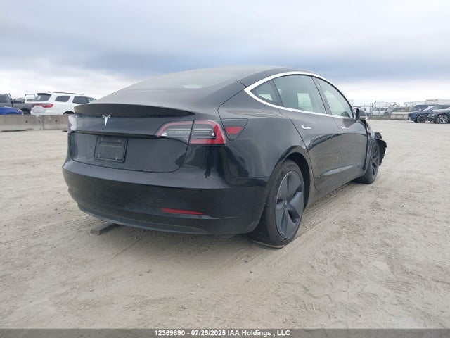 5YJ3E1EA8KF328597 Tesla MODEL 3