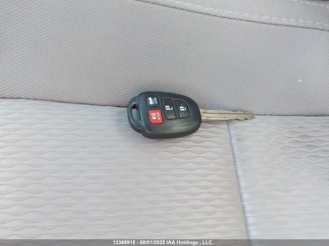 Toyota 2zr-fe 2014 2T1BURHE1EC130545 Image 11