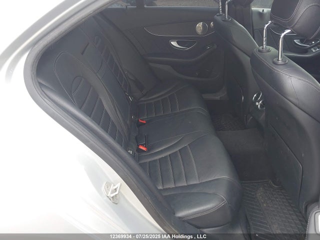 55SWF6GB1FU063068 Mercedes-Benz C-Class