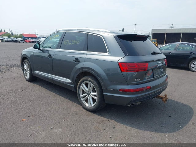 WA1WAAF75HD046360 Audi 2017