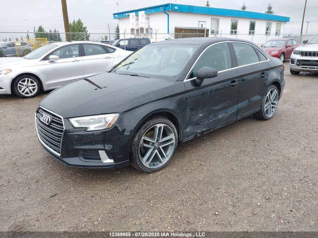 WAUE8GFF2J1072569 Audi 2018