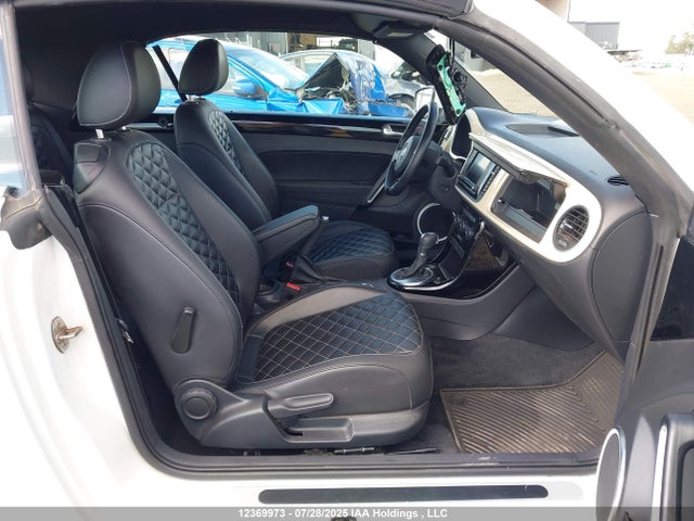 3VW5DAAT6KM504607 Volkswagen 2019