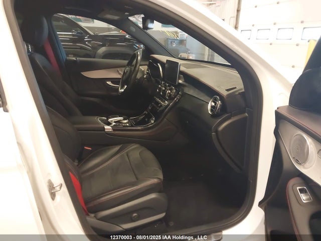 WDC0G6EB5JV028478 Mercedes-Benz m276