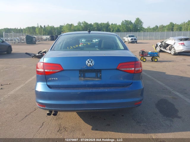 3VW2K7AJ1FM330915 Volkswagen Jetta