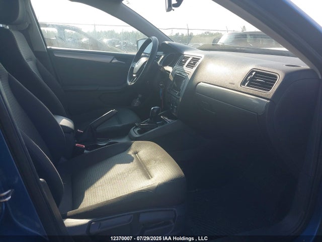 3VW2K7AJ1FM330915 Volkswagen Jetta