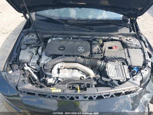 W1K5J4HB5SN522926 Mercedes-Benz m260