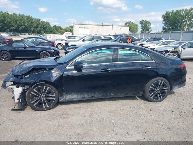W1K5J4HB5SN522926 Mercedes-Benz m260