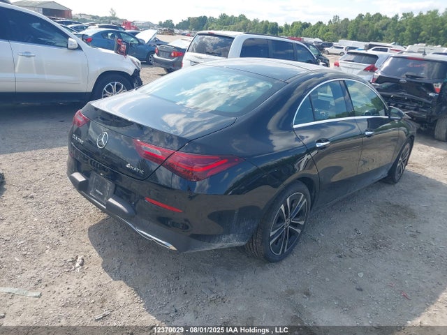 W1K5J4HB5SN522926 Mercedes-Benz m260