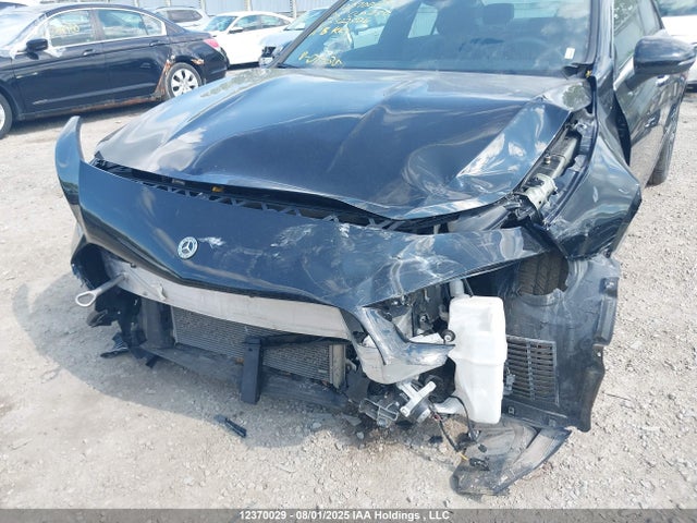 W1K5J4HB5SN522926 Mercedes-Benz m260