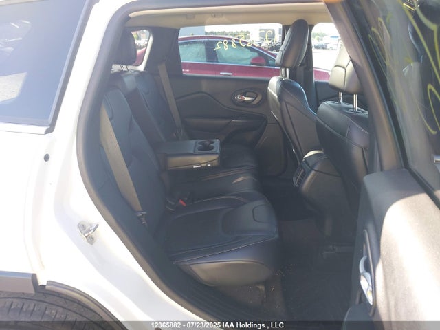 1C4PJMDS4GW224149 Jeep Cherokee