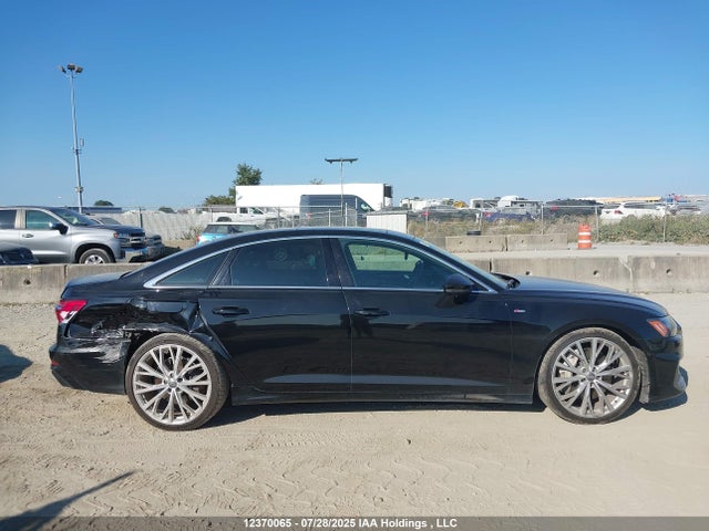 Audi A6 2019 WAUM2AF21KN020416 Image 13