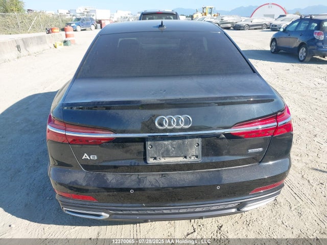 Audi A6 2019 WAUM2AF21KN020416 Image 16