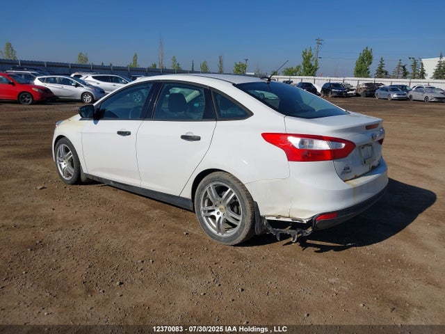 1FADP3E22EL256791 Ford 2014