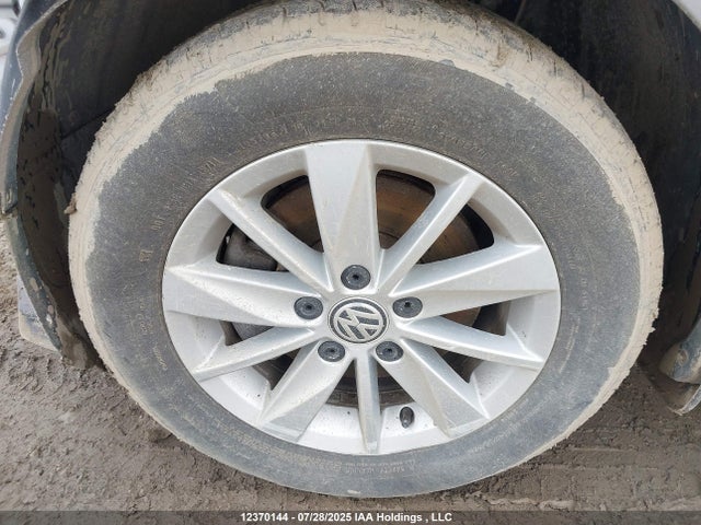 3VW117AU5FM023076 Volkswagen 1.8t