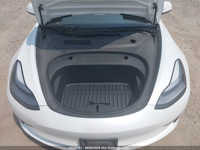 5YJ3E1EA6MF981609 Tesla MODEL 3