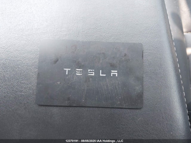5YJ3E1EA6MF981609 Tesla MODEL 3
