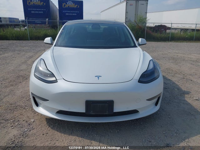 5YJ3E1EA6MF981609 Tesla MODEL 3