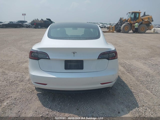 5YJ3E1EA6MF981609 Tesla MODEL 3