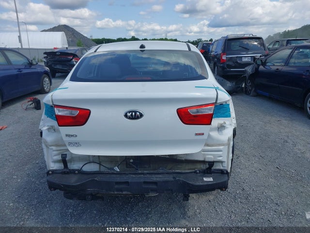 KNADM4A38G6644775 KIA gamma