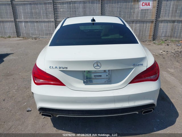 Mercedes-Benz CLA-Class 2014 WDDSJ4GB2EN135422 Image 17
