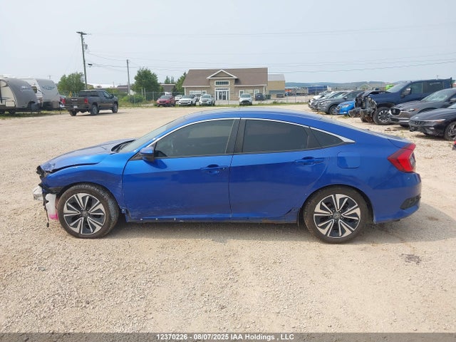 Продажа на аукционе авто 2016 Honda Civic Ex, vin: 2HGFC1F47GH112237, номер лота: 12370226