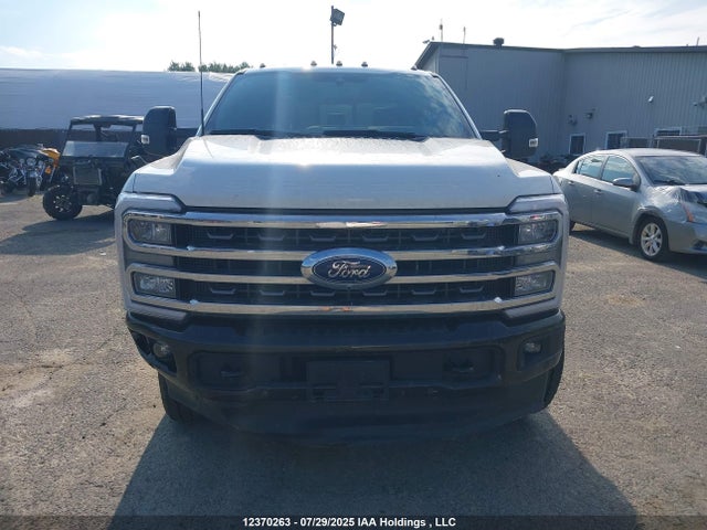 Ford F-350 2024 1FT8W3BT1REF90915 Image 13
