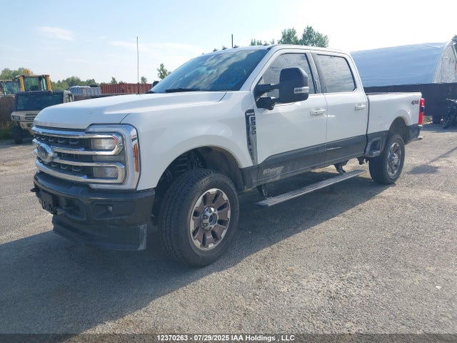 Ford F-350 2024 1FT8W3BT1REF90915 Image 2