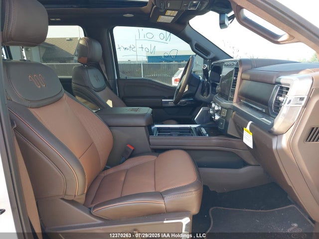 Ford F-350 2024 1FT8W3BT1REF90915 Image 5