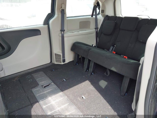 2C4RDGBG1GR266240 Dodge Grand Caravan