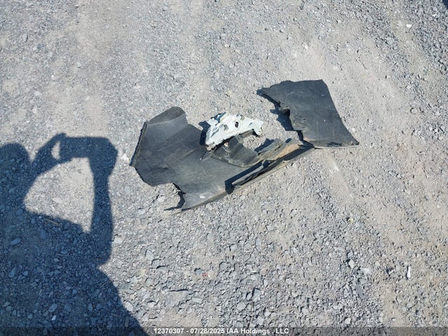 3MZBM1V76GM275661 Mazda pe