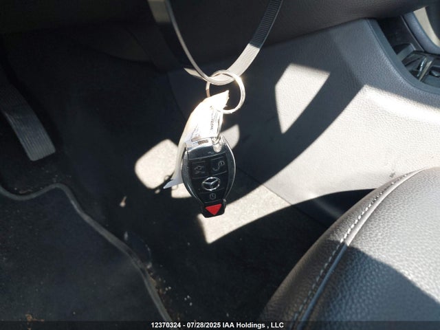 4JGDF6EE4HA907696 Mercedes-Benz m276