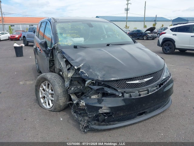 2C4RC1ZG1NR108256 Chrysler 2022