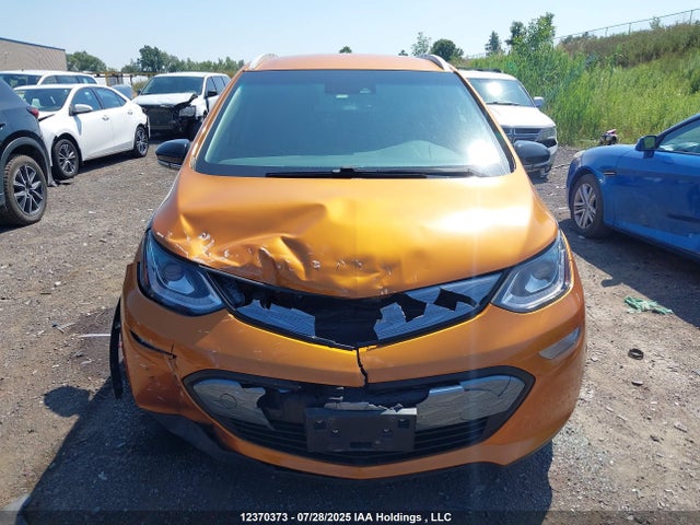 1G1FX6S04H4151801 Chevrolet 2017