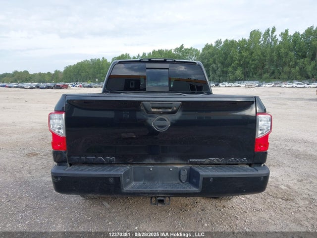 Nissan Titan 2018 1N6AA1E50JN516985 Image 17