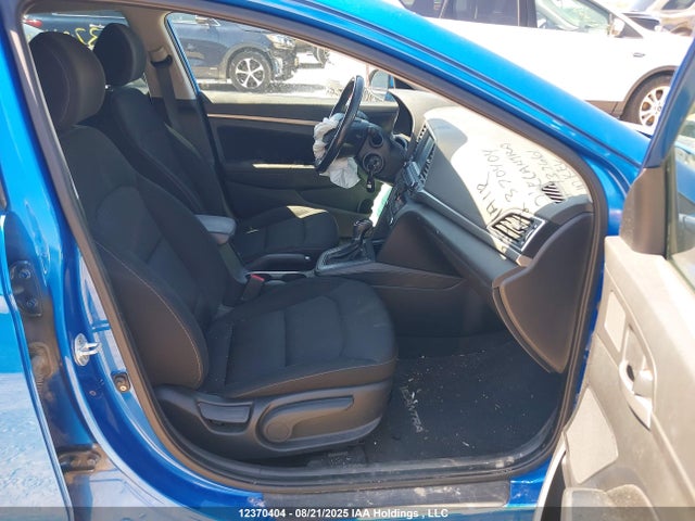 KMHD84LF1HU137661 Hyundai Elantra