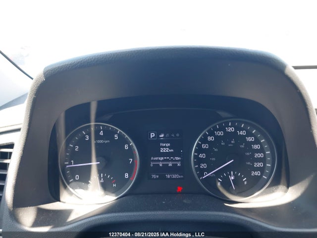 KMHD84LF1HU137661 Hyundai Elantra