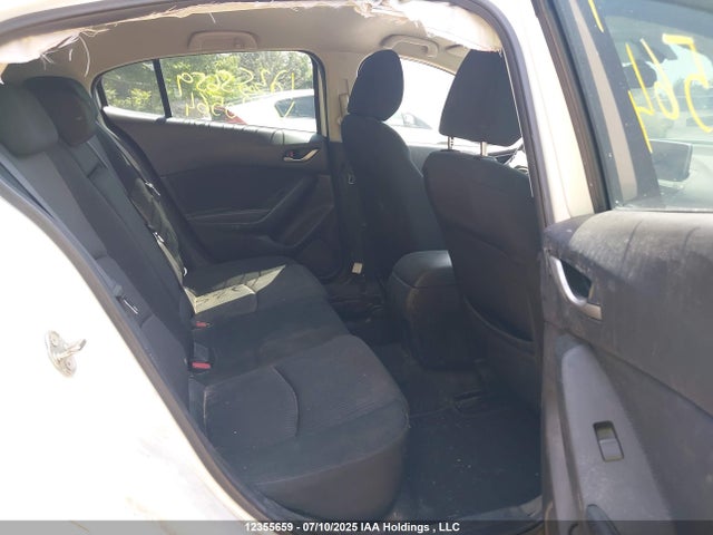 3MZBM1L76FM220564 Mazda pe