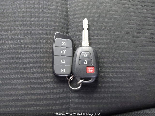 2T3ZFREV5JW477857 Toyota 2ar-fe