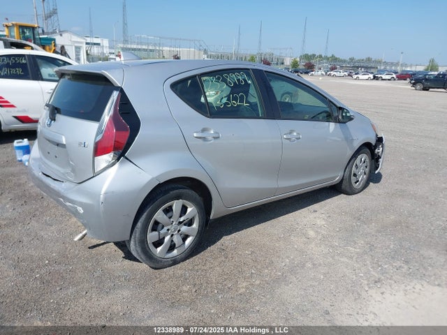 JTDKDTB32G1135622 Toyota 1nz-fxe+1lm