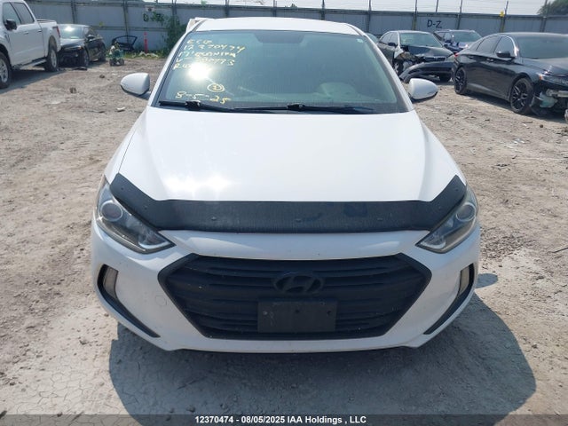 KMHD84LF2HU380993 Hyundai 2017