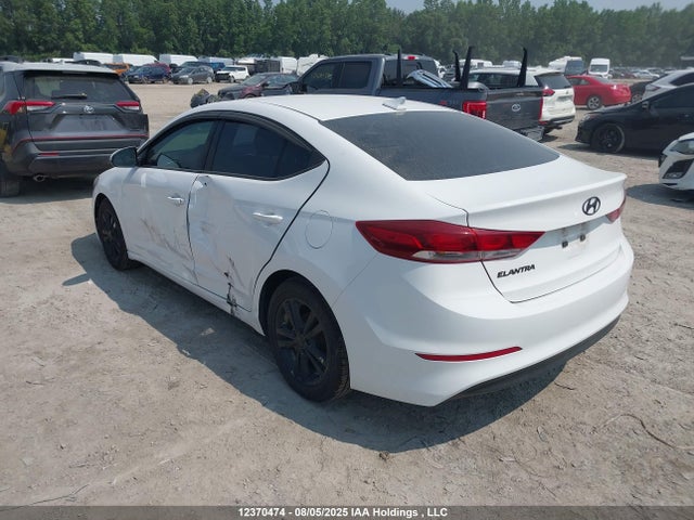 KMHD84LF2HU380993 Hyundai 2017