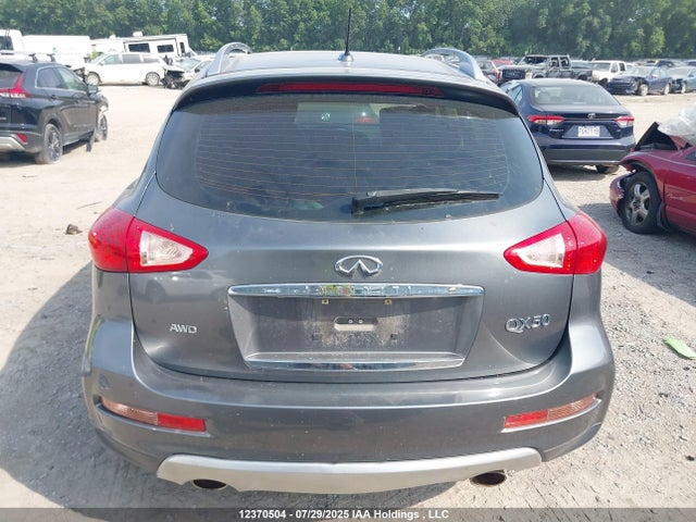 JN1BJ0RR6GM262845 Infiniti 2016