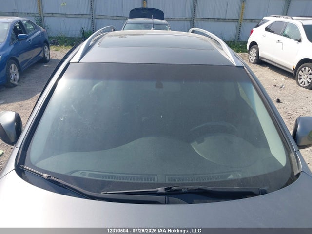 JN1BJ0RR6GM262845 Infiniti 2016