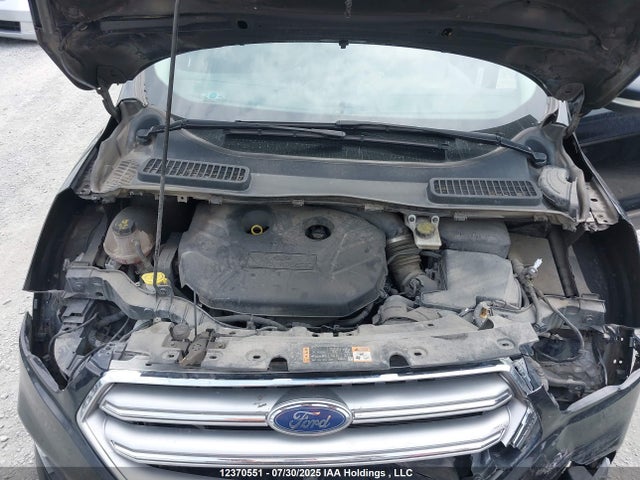 1FMCU9J96HUA34172 Ford 2017